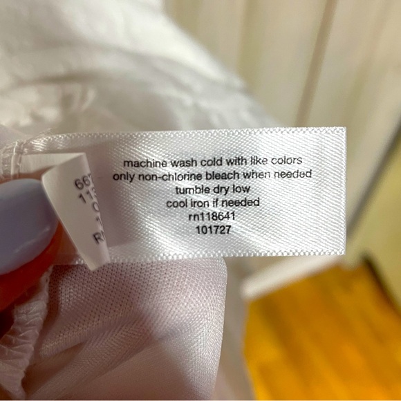 NWT Lane Bryant White Sleeveless Dress W/Ribbed Top, Eyelet Faux Wrap Skirt Sz22 - Picture 4 of 8